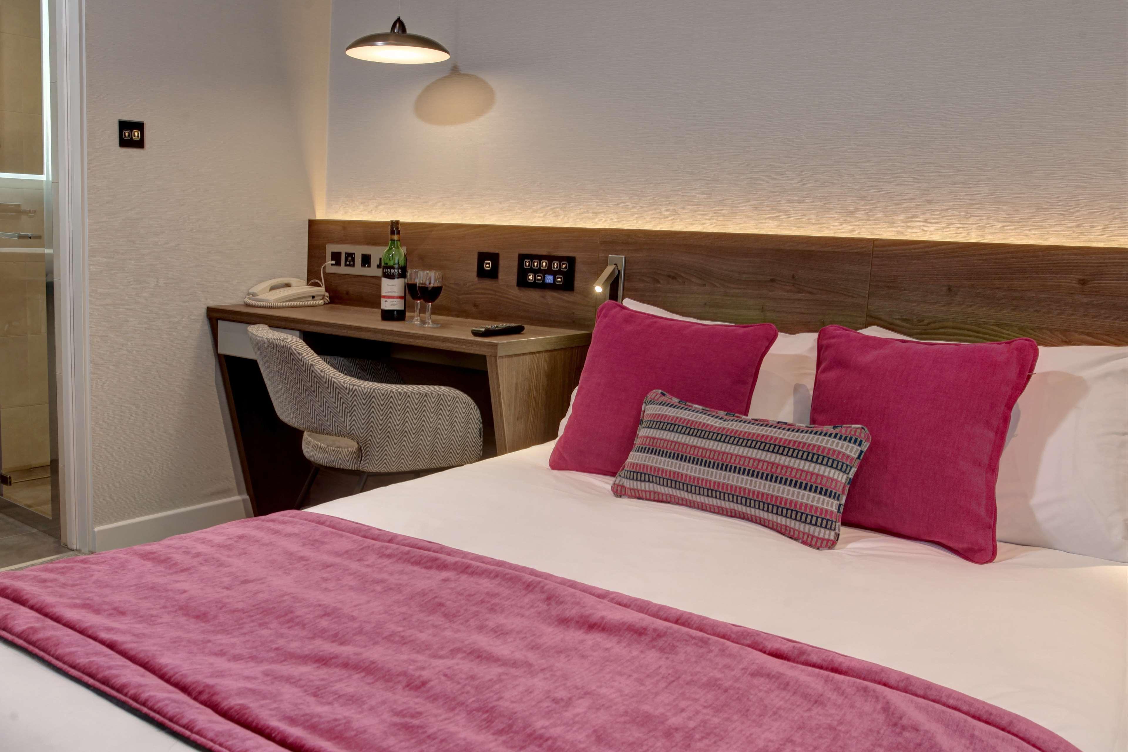 Western Delmere 3* London