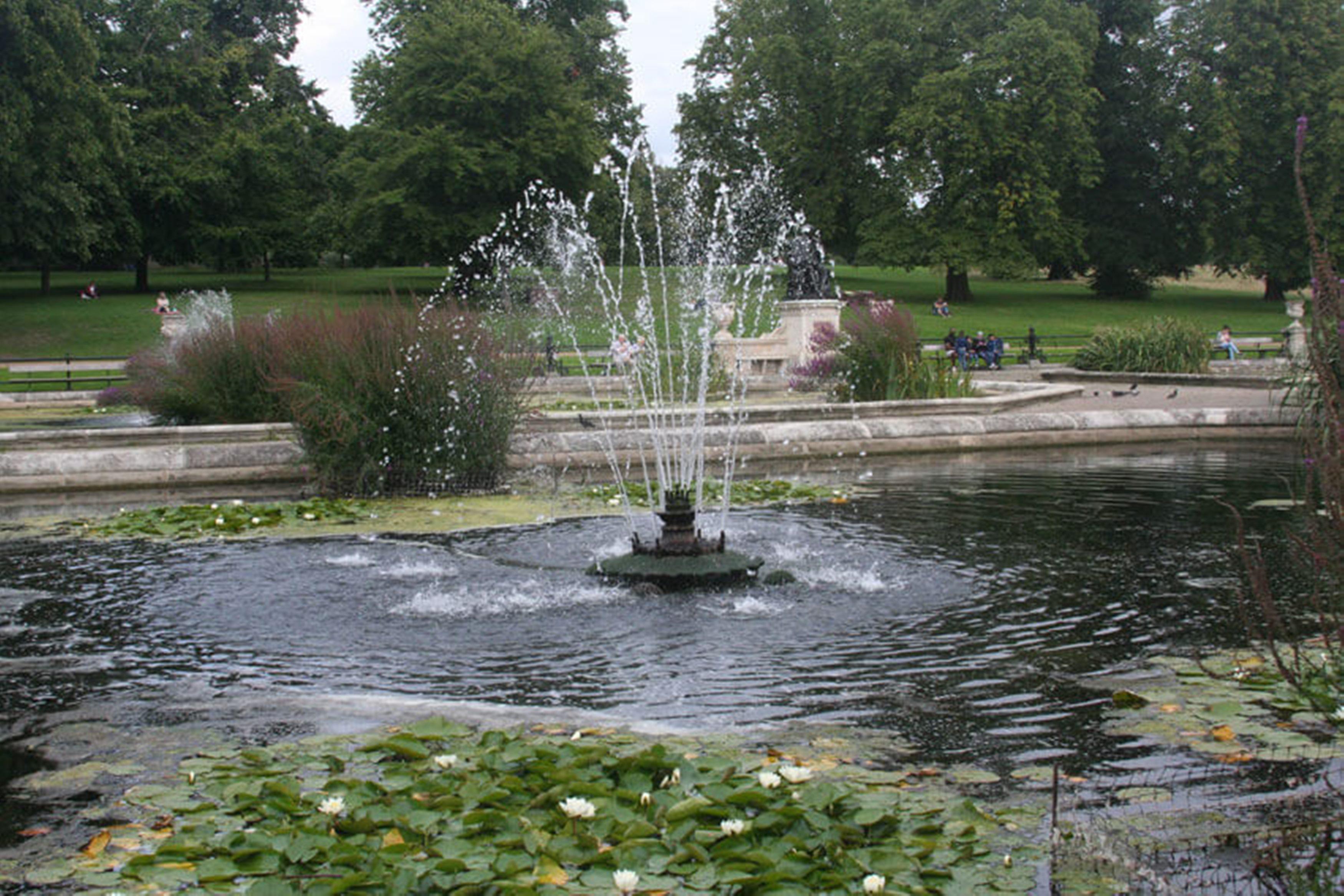 Lancaster Hall 3* London
