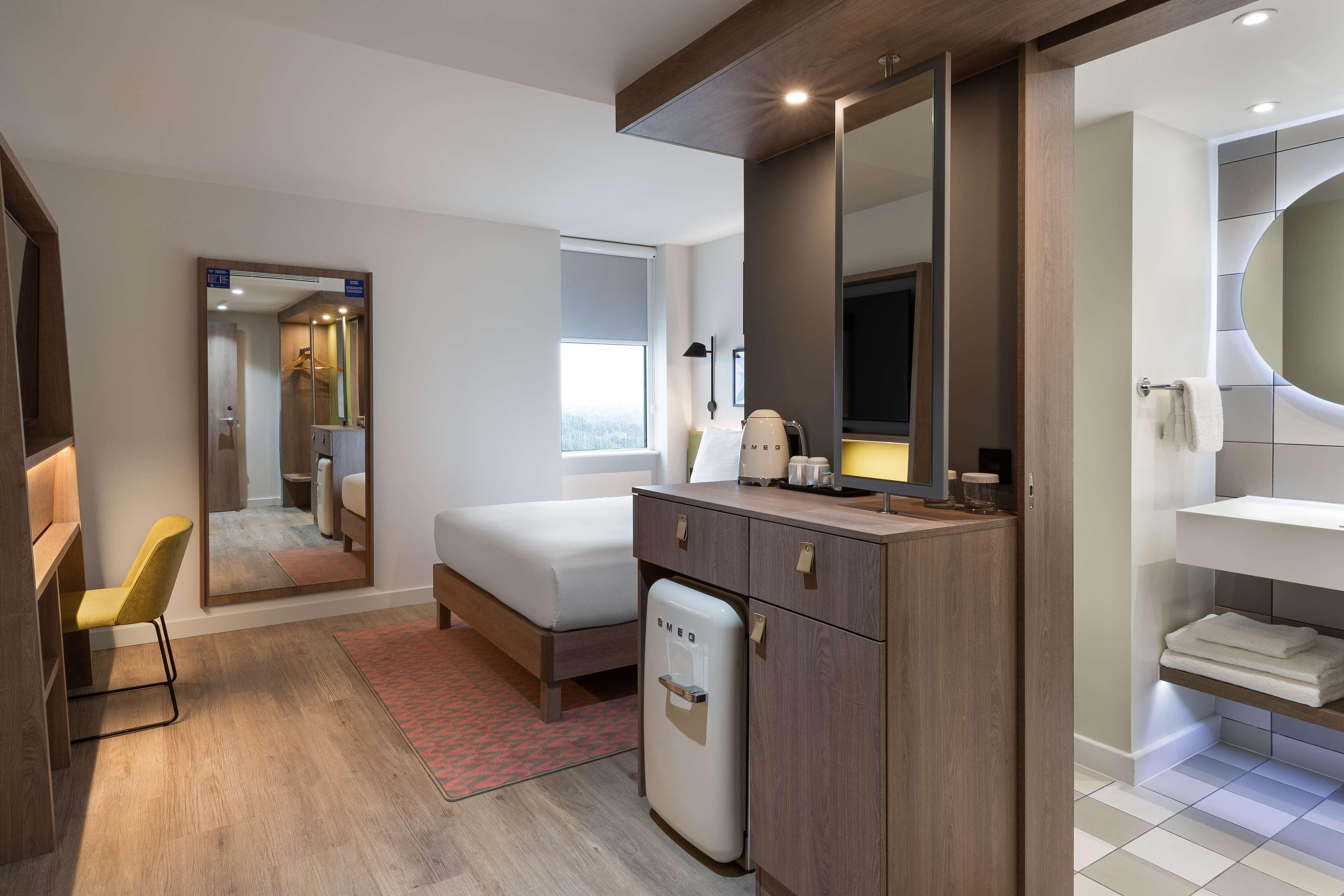Hampton By Hilton Ealing Hotel