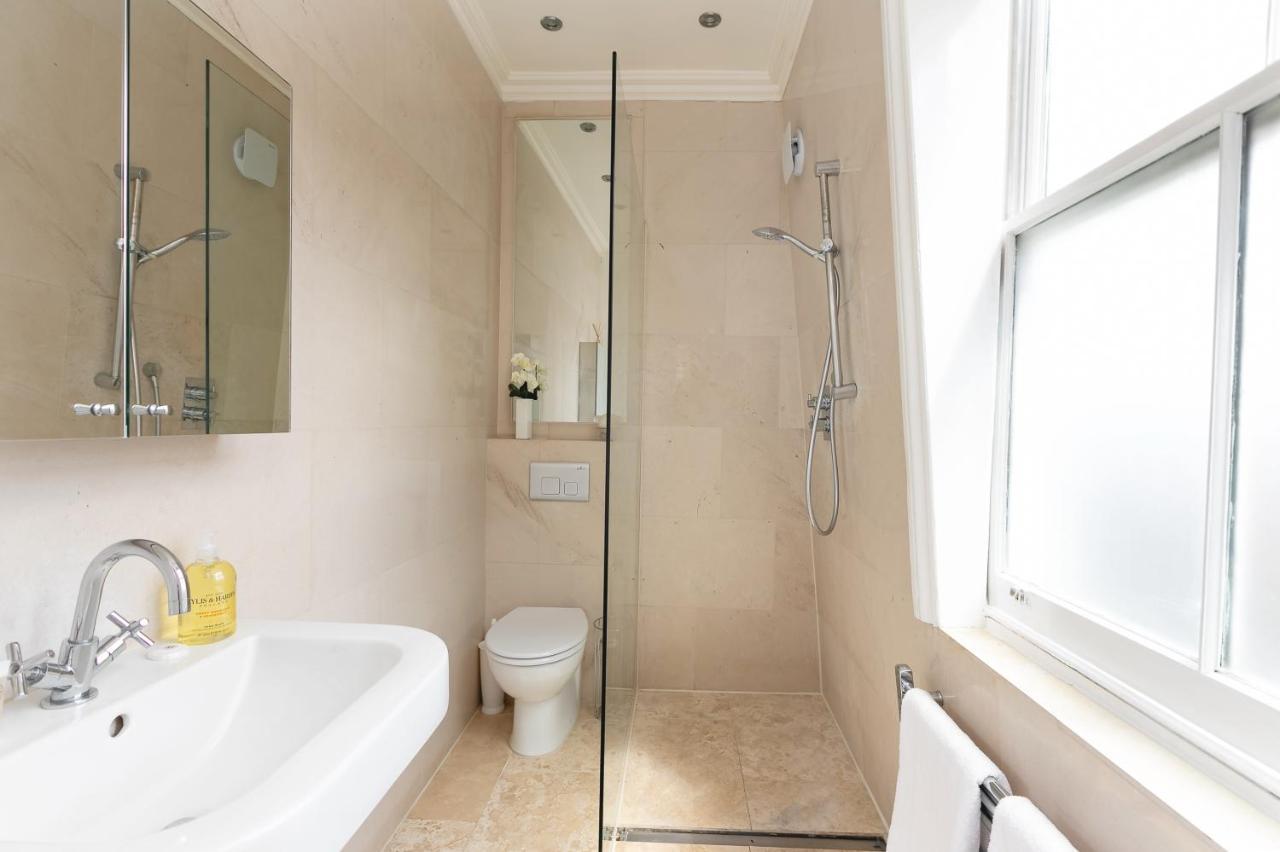 Penthousestays Notting Hill - Chic 2 Bedroom W/ King Beds - Near Portobello Road & Kensington High Street * Londen