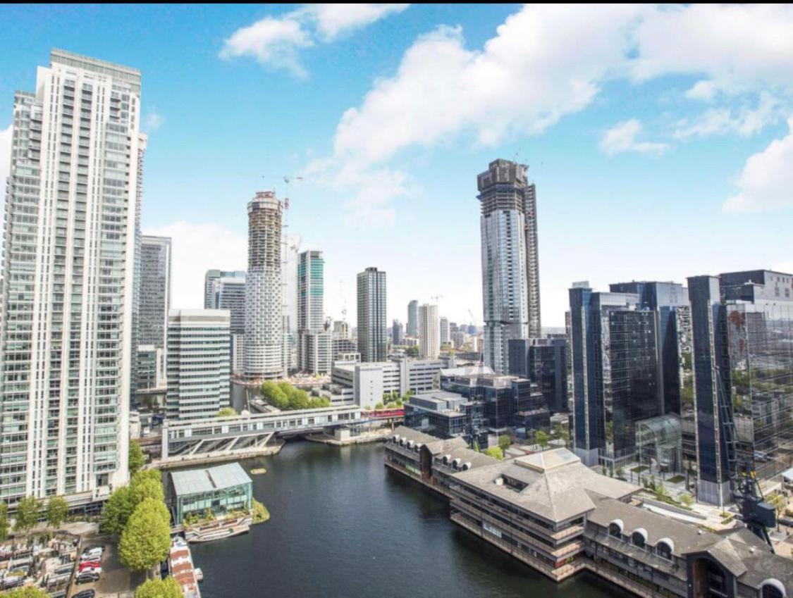 Appartamento Luxury 1 Bedroom Minutes Walk From Canary Wharf *