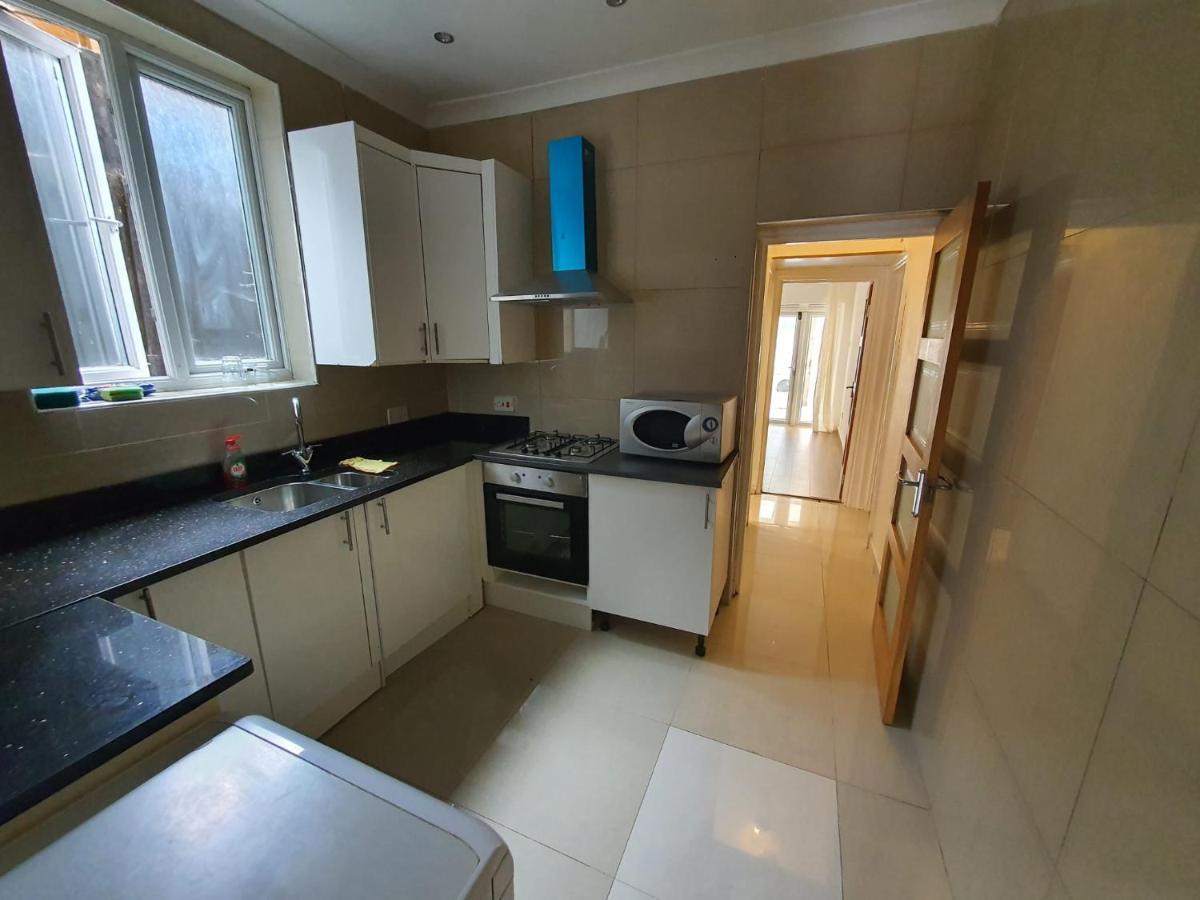 Gasthuis Private Room- Direct Travel Central/ Heathrow Londen