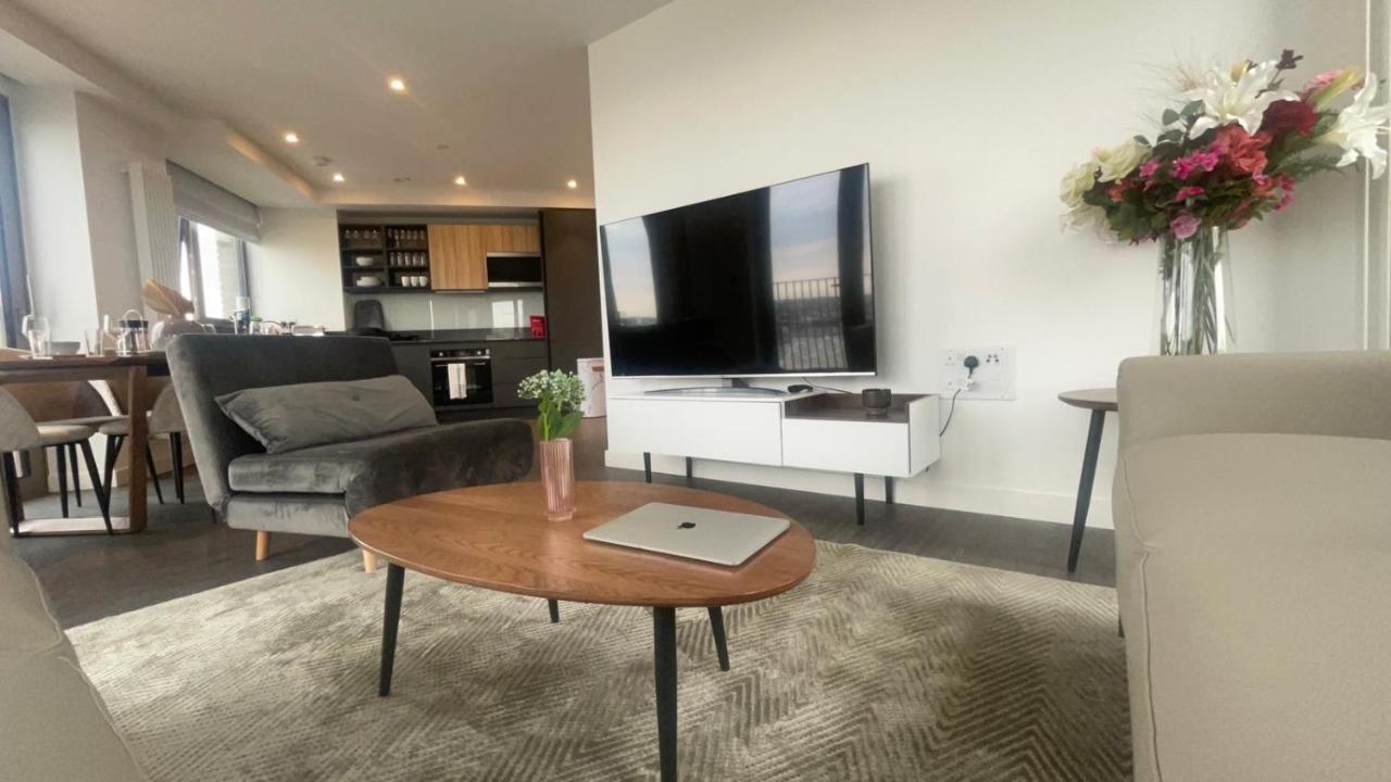 Luxury Three Bed By Excel Appartamento Londra