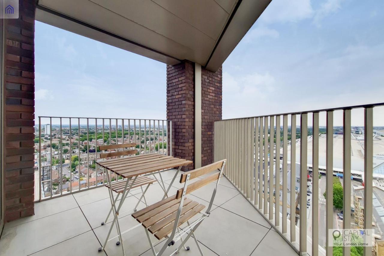 Luxury Three Bed By Excel Londra