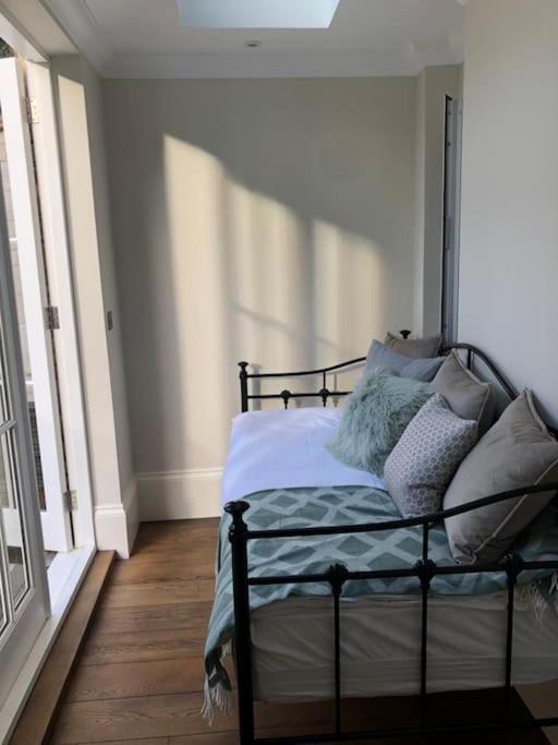 Apartment Stylish 3-bedroom Flat In Kensington