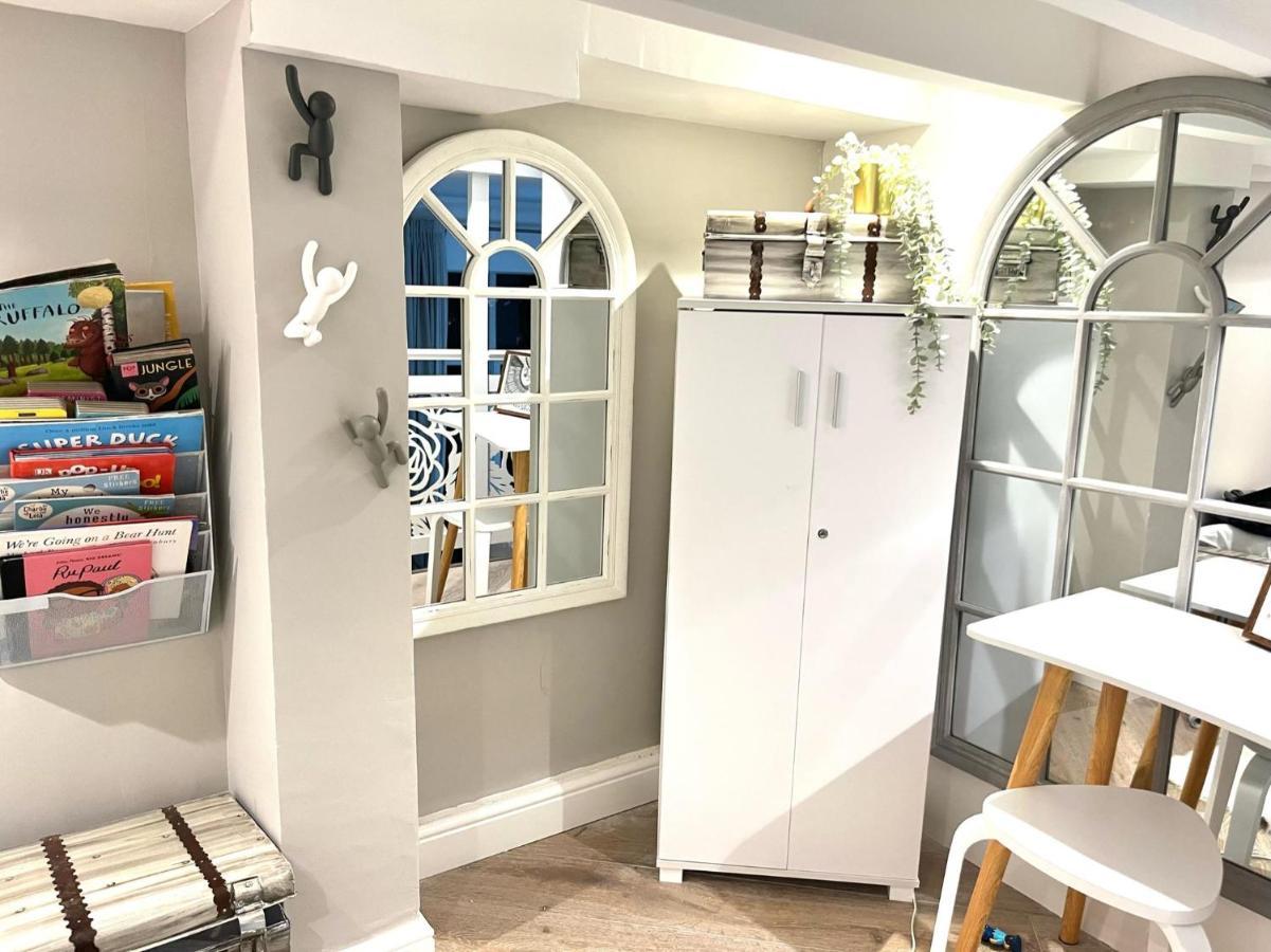 2-4 Bedroom 2 Roof Terraces Prime Notting Hill Lejlighed *
