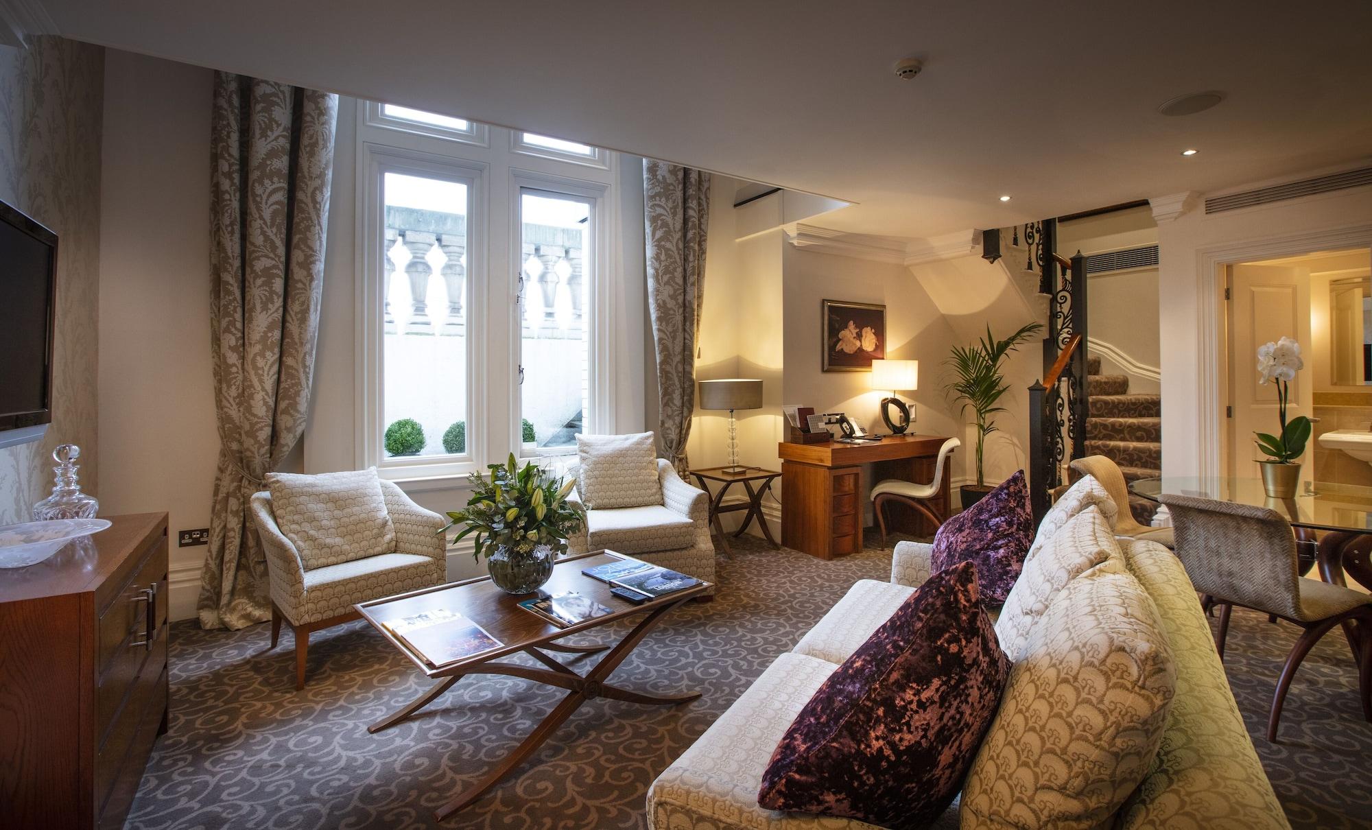 Hotell The Royal Horseguards Hotel, London