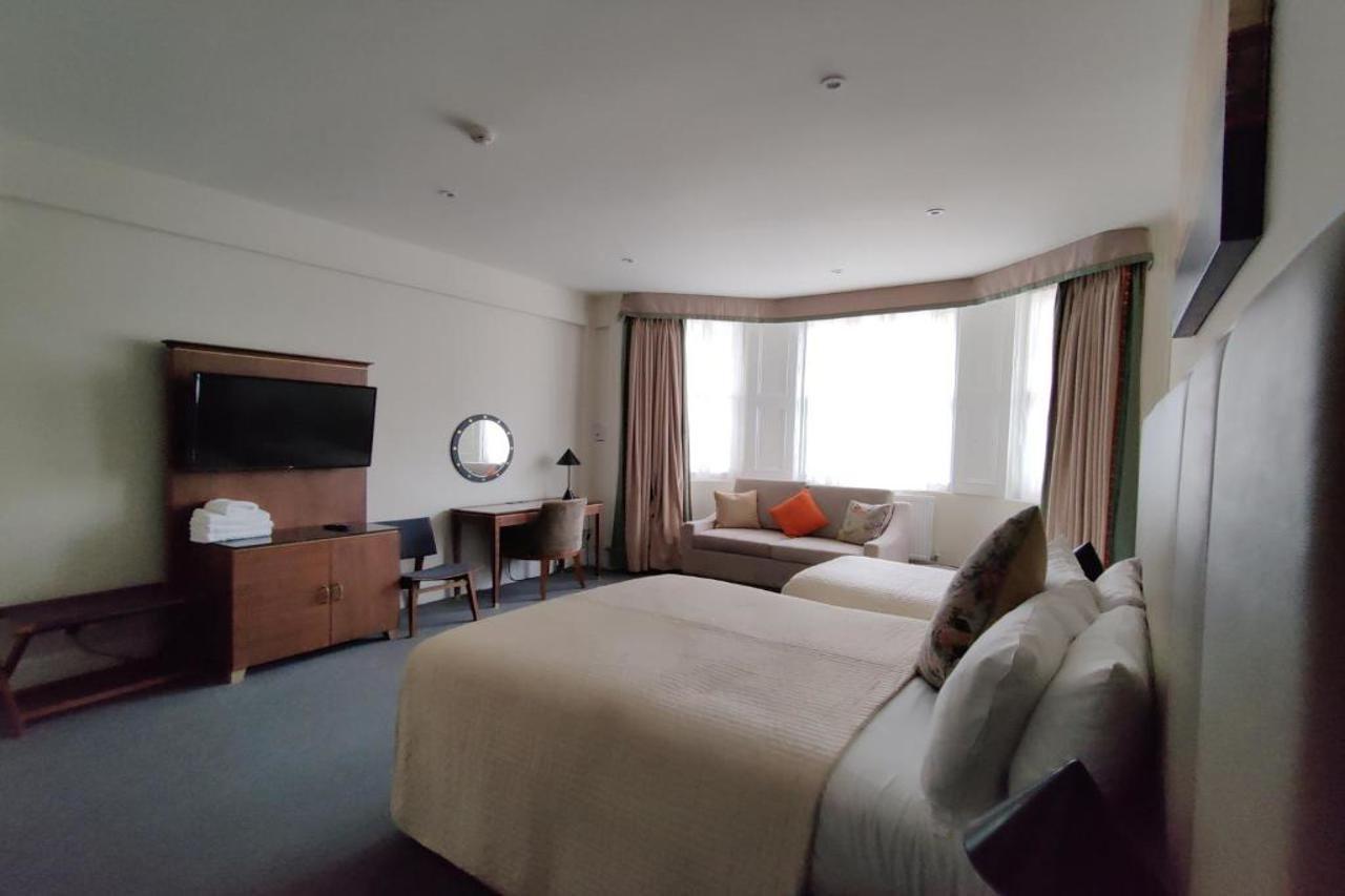 Blue Bells Hotell 3*