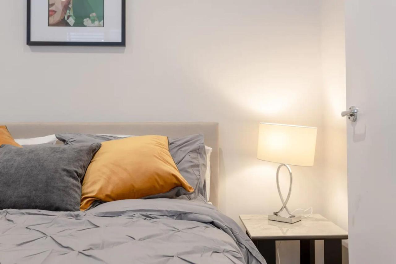 Modern Flat In The Heart Of West Londen
