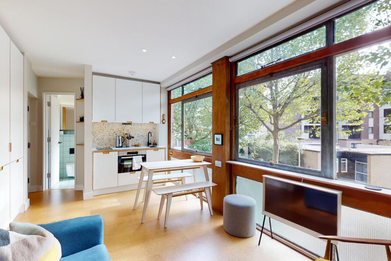 Spacious 1 Bedroom In Kennington Apartment London