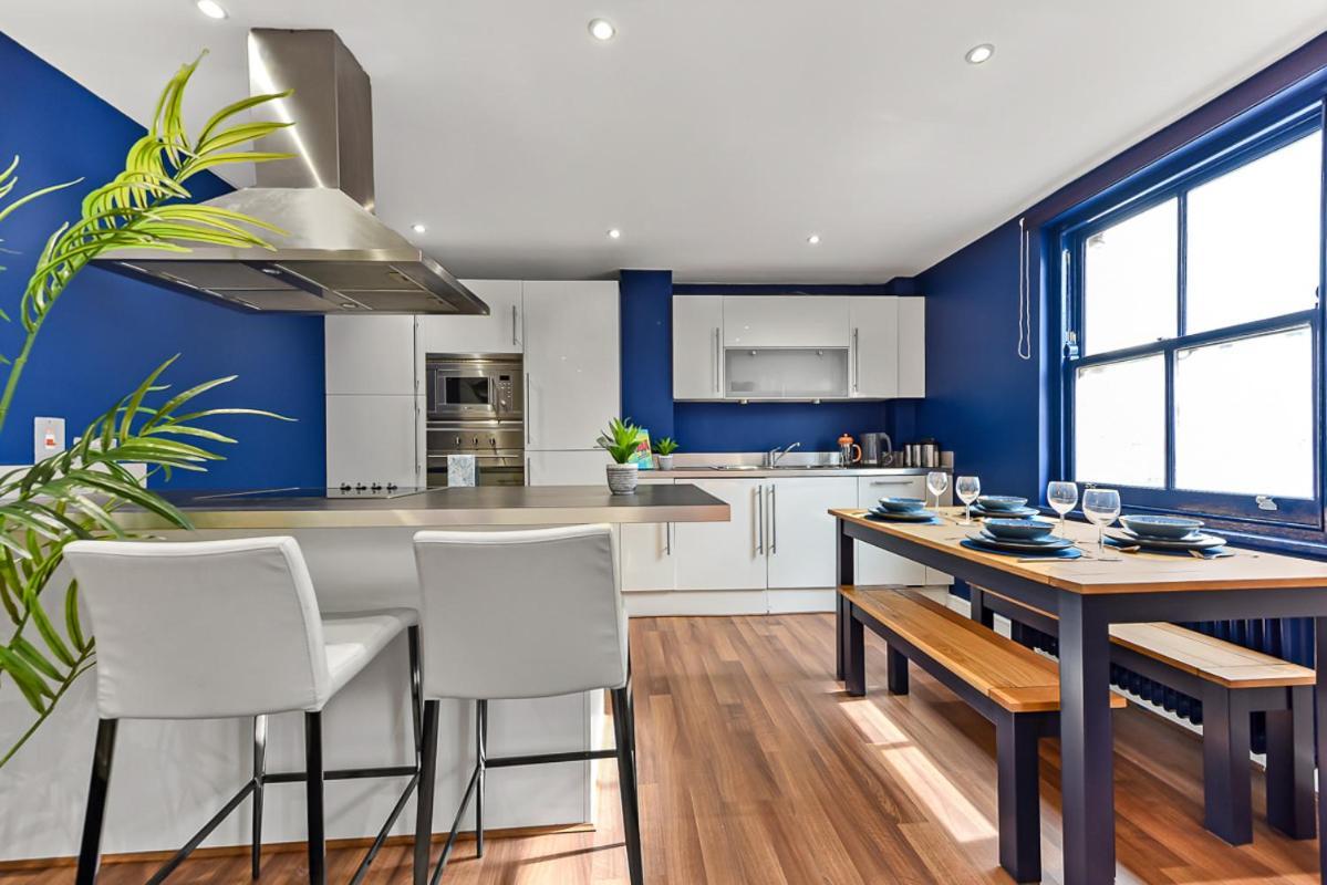 Spacious Cosy 2 Bed Flat, Appartement *