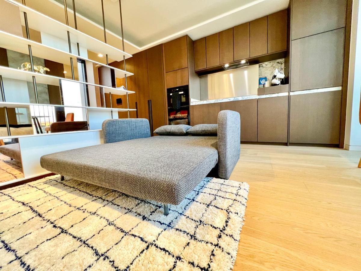 Deluxe Entire Studio Next To Eye & Trafalgar Square Lägenhetshotell London