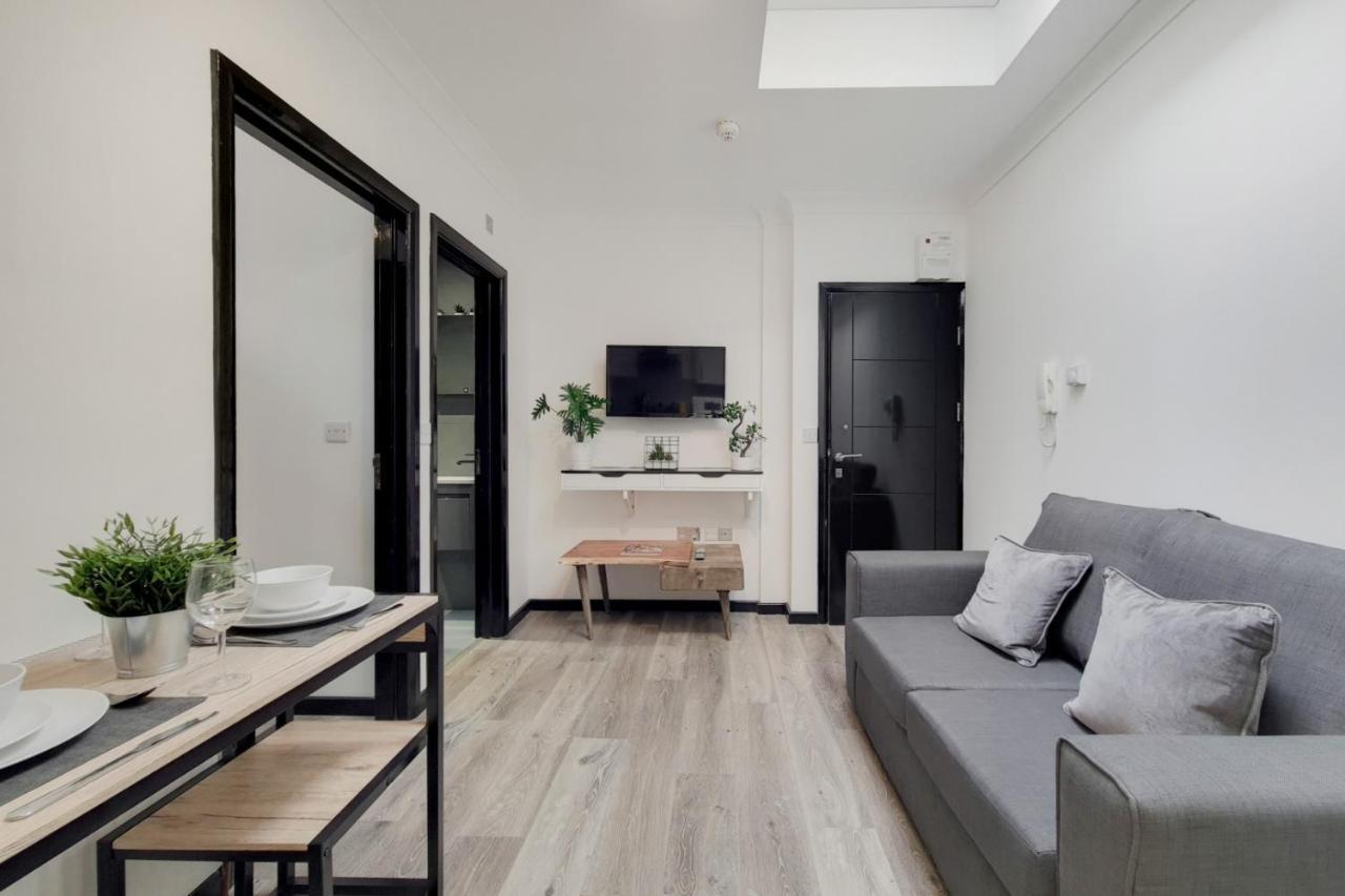 Apartment Langdon Brooks London