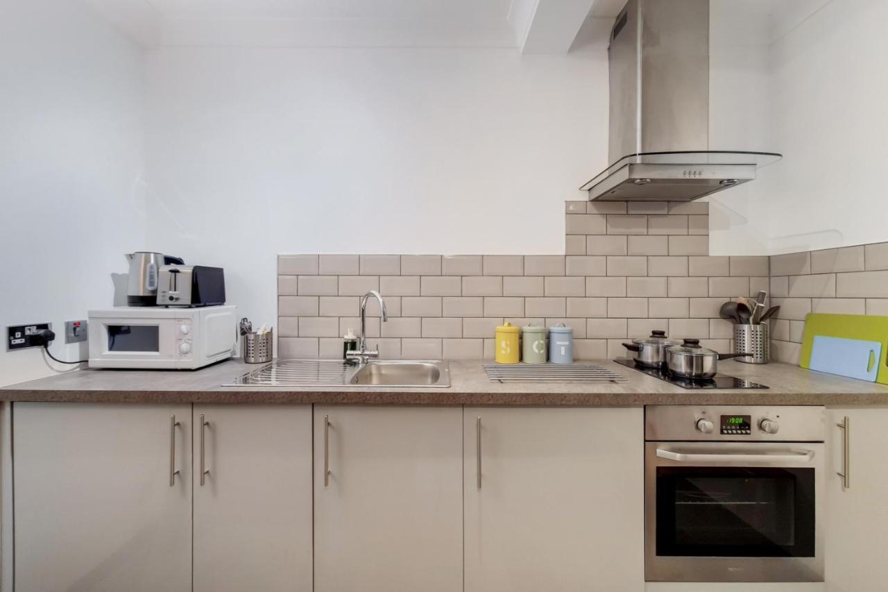 Langdon Brooks Apartment *