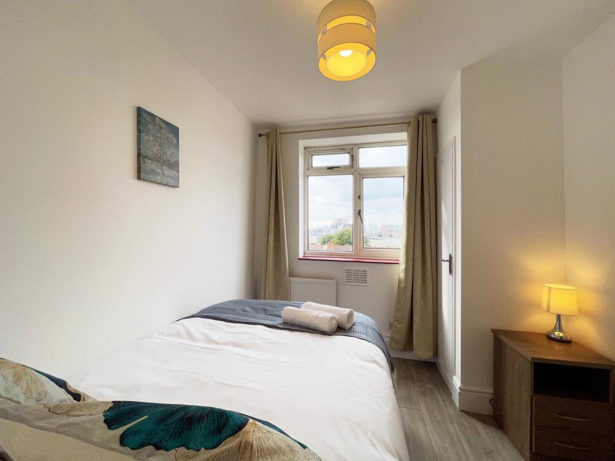 Sophie Place In Vauxhall - 3 Double Beds, 1 Sofa Bed, Spacious Lägenhet