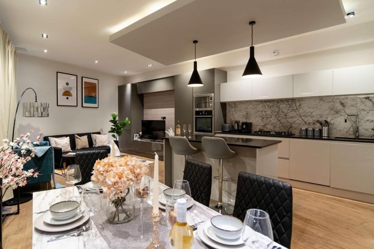 Stunning Camden House With Private Terrace & Free Parking Feriehus *