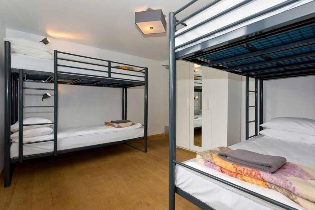 Bell House Hostel Londen