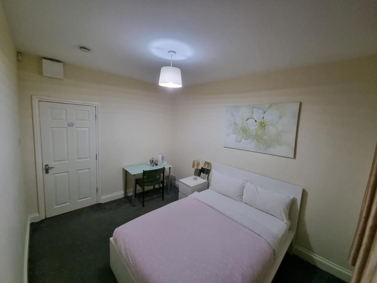 Privat overnatting Guess Bungalow Wembley *
