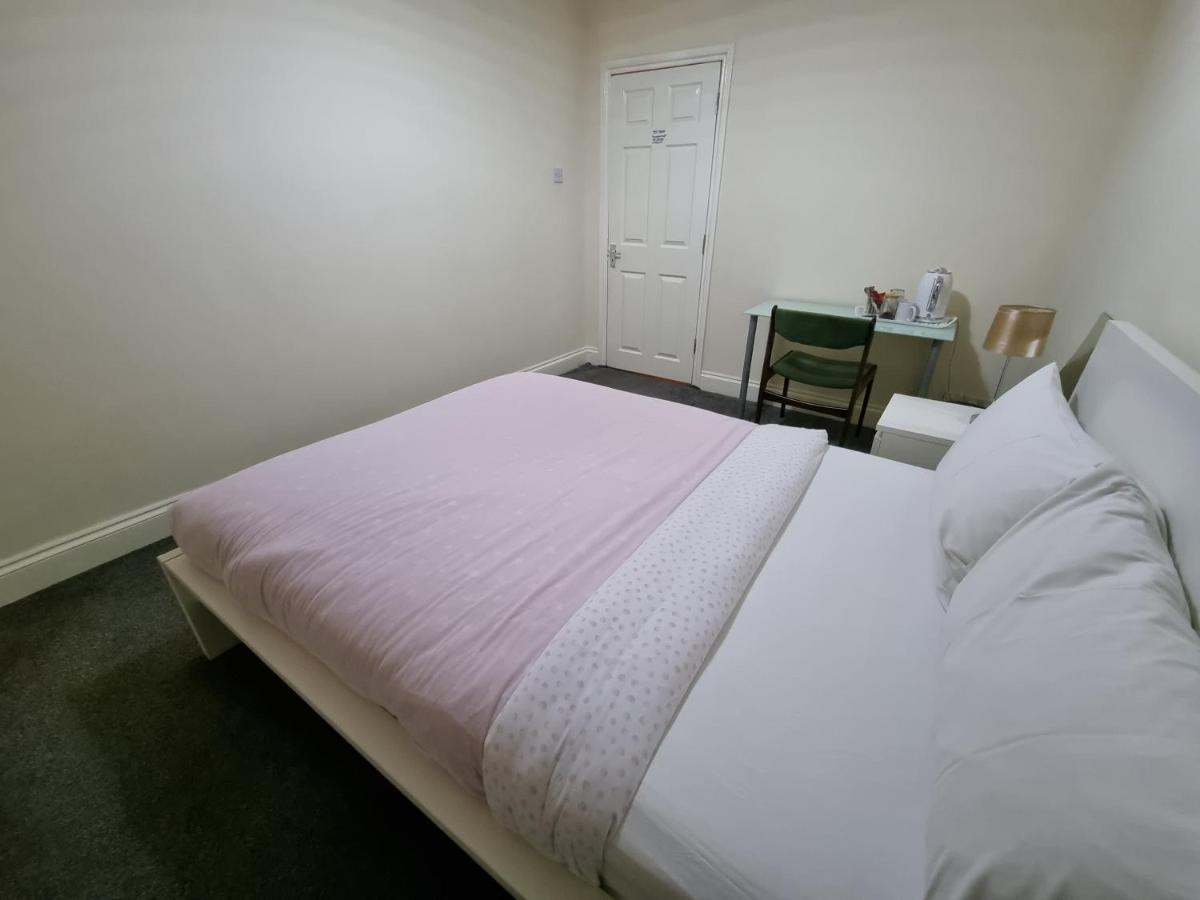 Privat overnatting Guess Bungalow Wembley