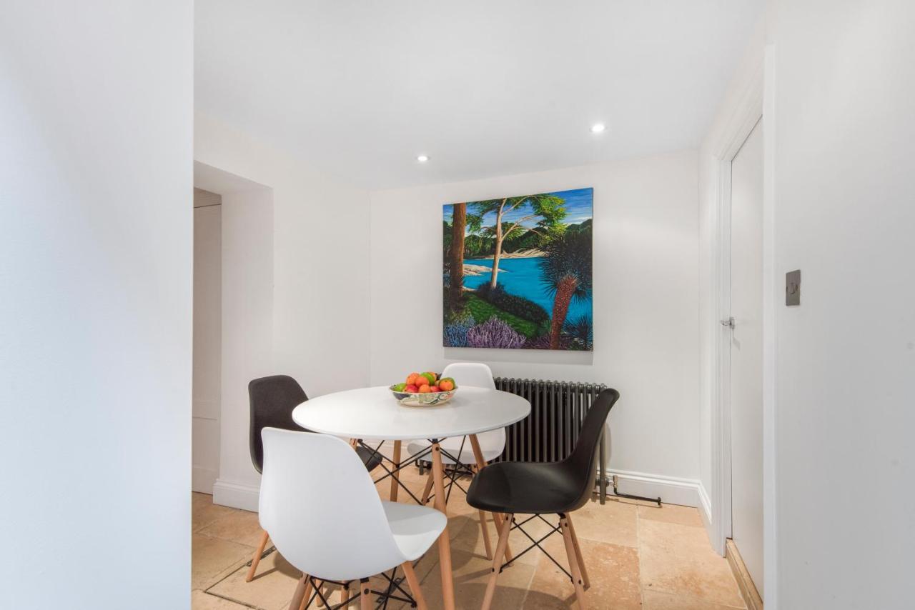 Chepstow Place- Notting Hill Holiday home *