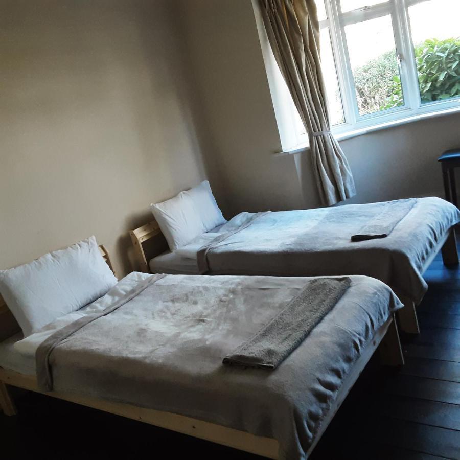 The Oak Tree Homestay London