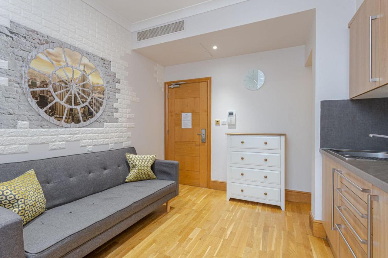 Apartment Cleveland Residences Russell Square London
