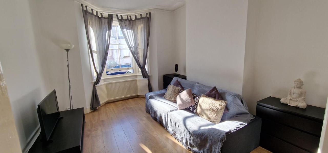 Cultural Epicenter, 4 Bedroom, To Do Than Do! Apartment