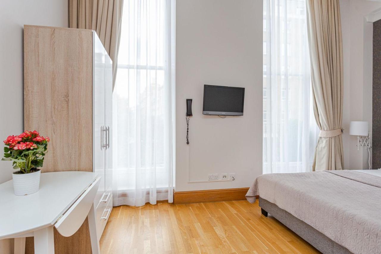 Cleveland Residences Russell Square Apartment *