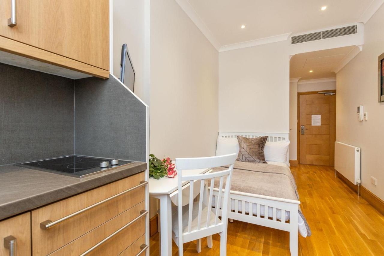Apartment Cleveland Residences Russell Square London