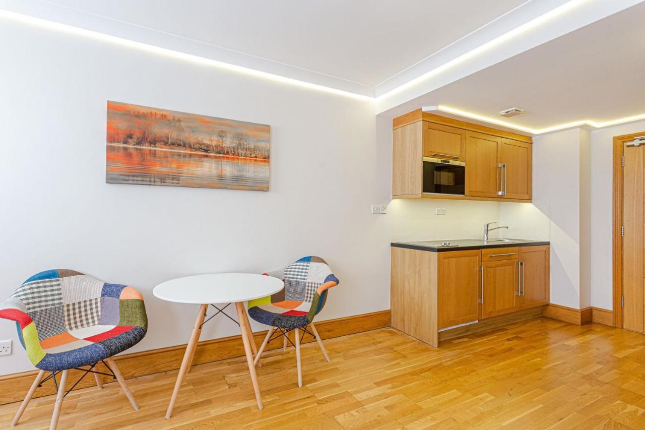 Apartment Cleveland Residences Russell Square *