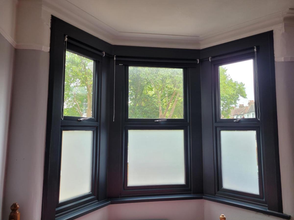 Privatunterkunft Arsenal And Tottenham Double Bedroom *