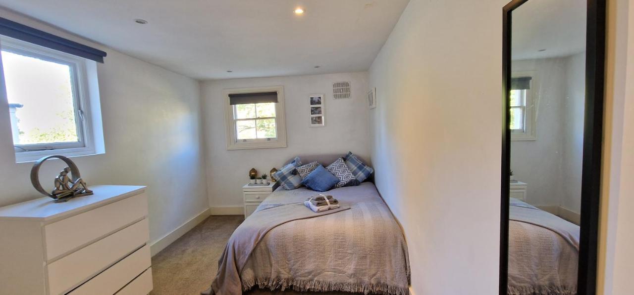 Apartment Cultural Epicenter, 4 Bedroom, To Do Than Do!