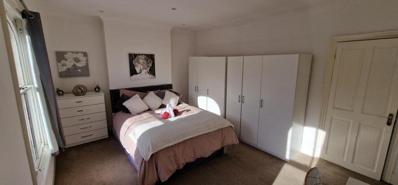 Cultural Epicenter, 4 Bedroom, To Do Than Do!