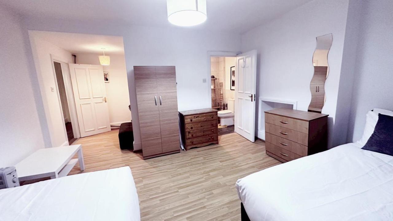 Madia Pad - By Chaps Appartement