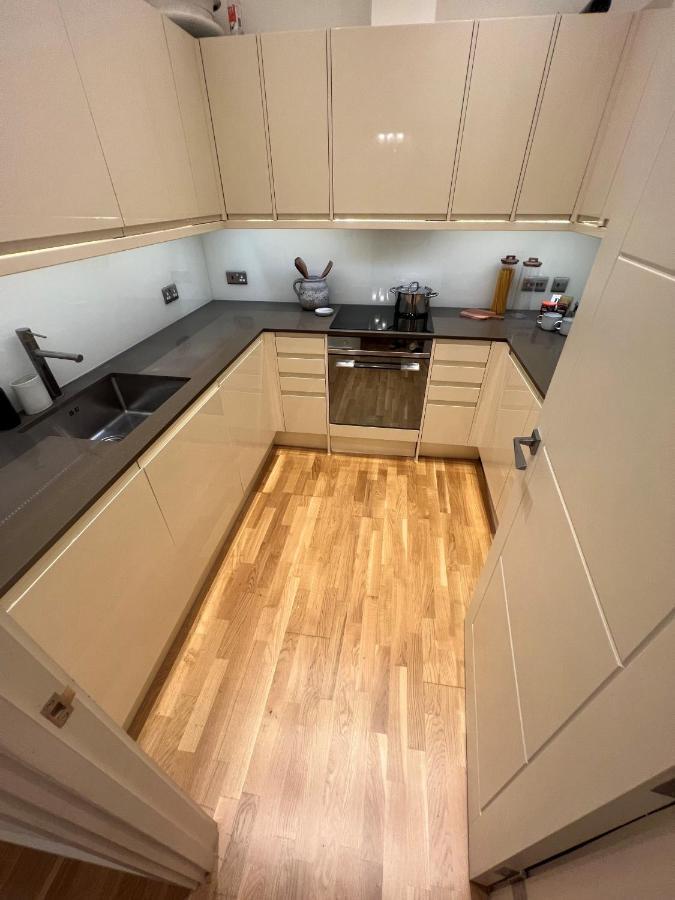 Appartamento Crownage Court Londra