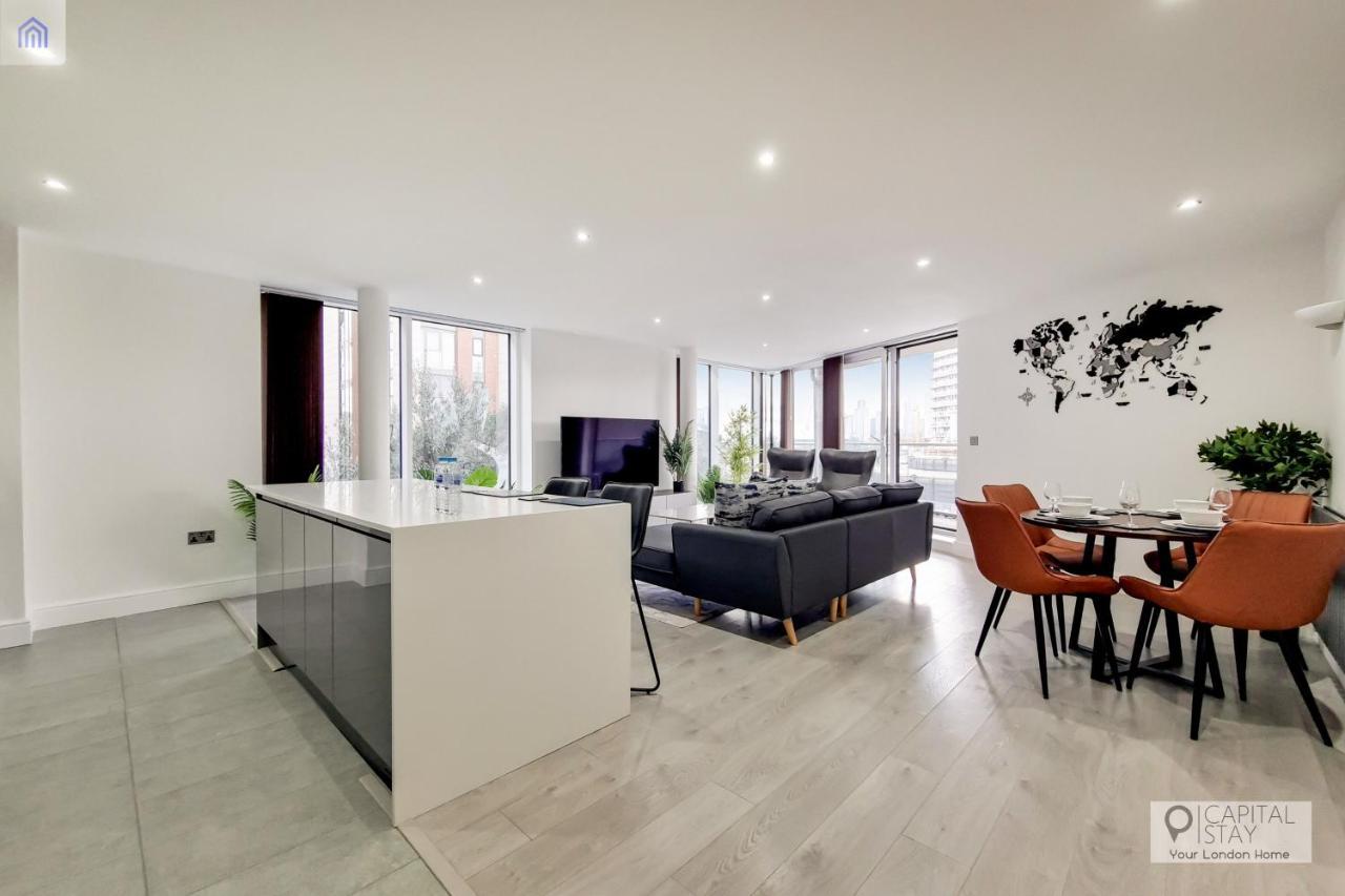 Apartment Free Parking - Stylish Three Bedroom By Excel *