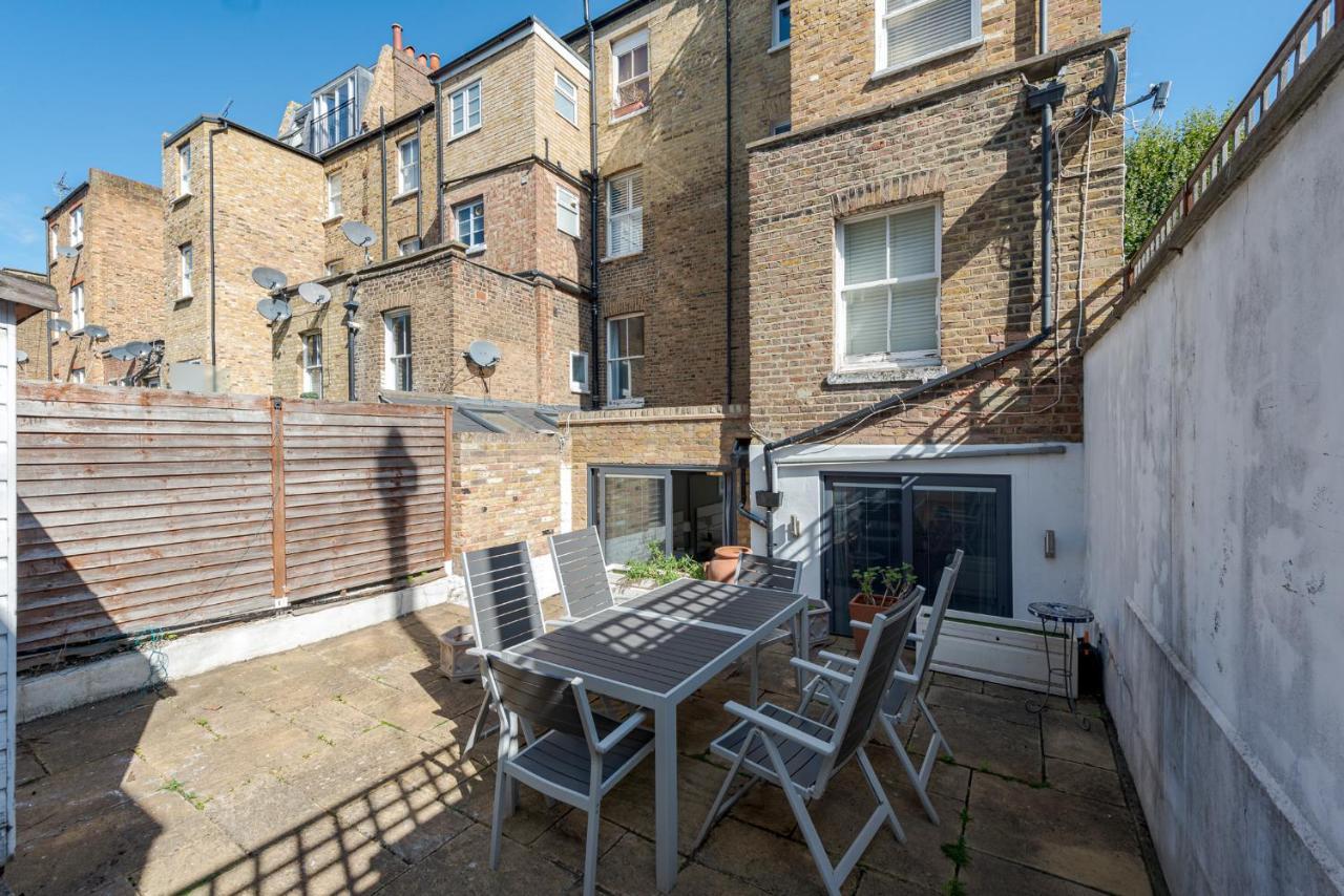 Appartement Attractive With Private Patio In Fashionable Fulham By Underthedoormat *