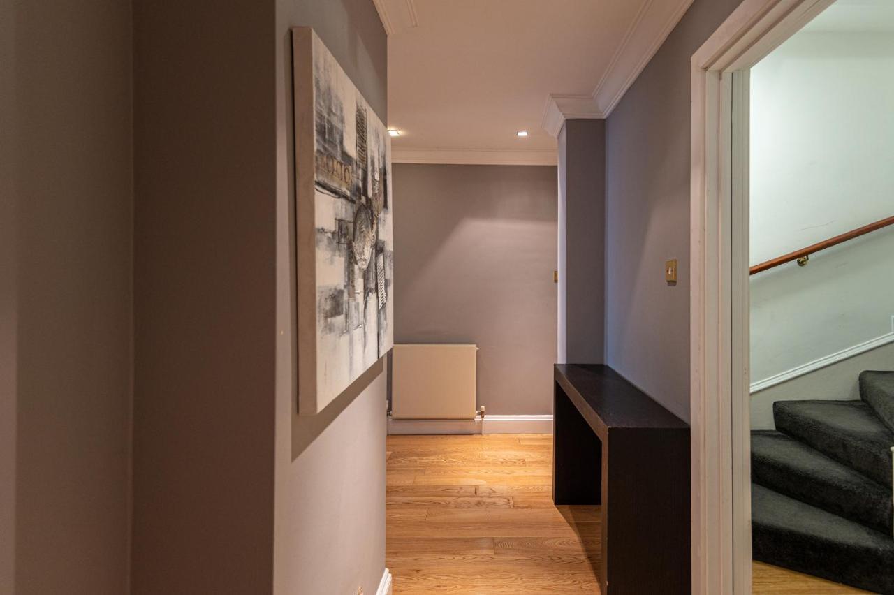 Mayfair Private Apartment *