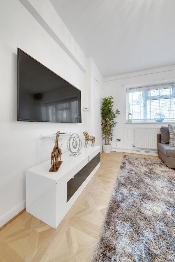Tower Bridge Large Modern 3 Bed By Bridge Apartment *