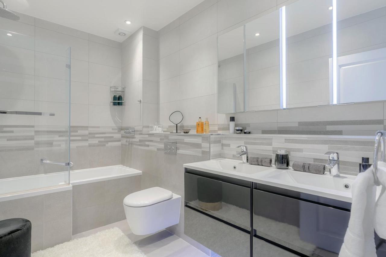 Notting Hill & Hyde Park Exclusive West-end Serene Designer Family 5bed4bath * Londen