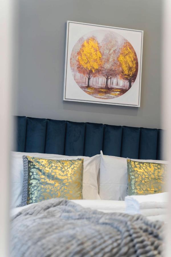 Stunning 3 Bed 3 Bath Townhouse Lägenhet