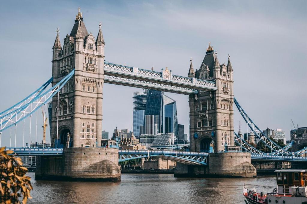 Apartment Tower Bridge Large Modern 3 Bed By Bridge