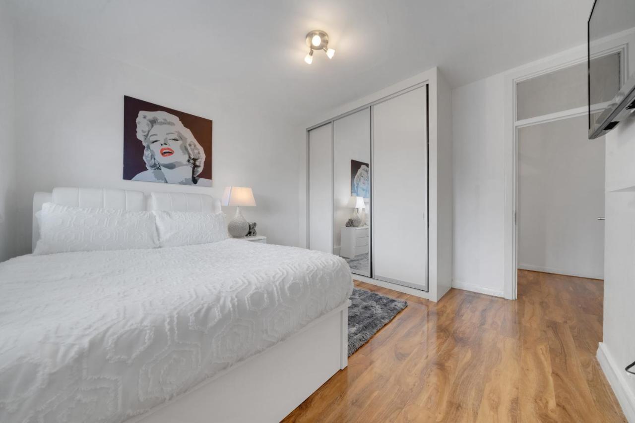 Tower Bridge Large Modern 3 Bed By Bridge * London