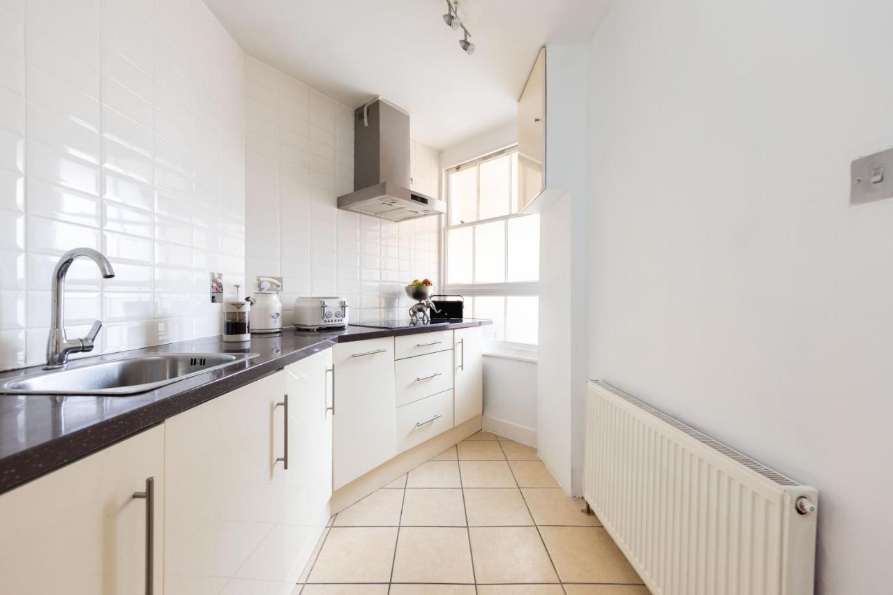 Spacious 1 Bed Oxford Street - Sleeps 4 Appartement Londres