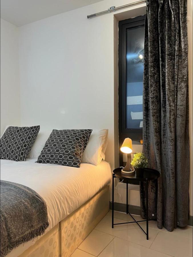 Appartement New Build 5 Bedroom In Hackney. Central Londen