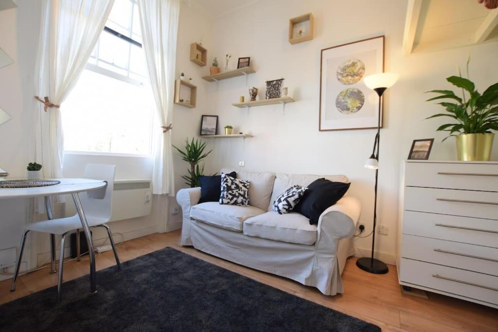 Stylish Studio Camden * Londen