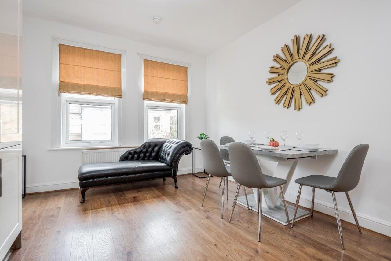 Lejlighed Entire Lovely Family With Parking, Wifi, Netflix, Self Check-in
