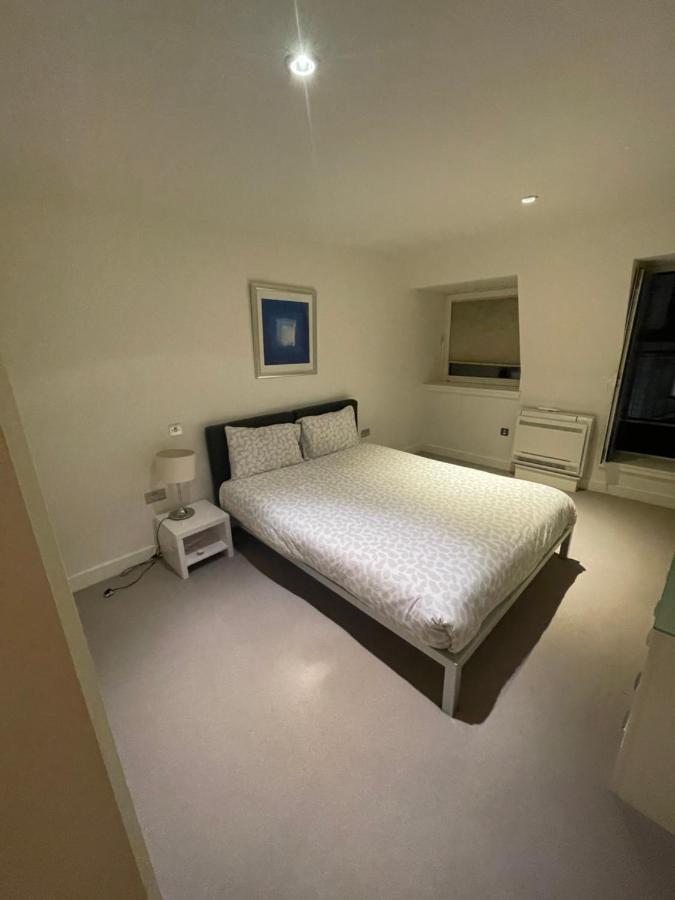 Oxford Street Apartment