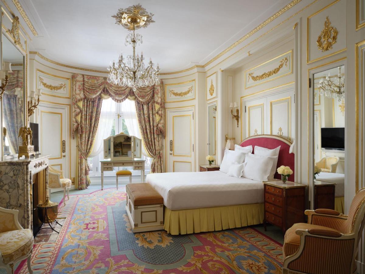 The Ritz Hotel 5*