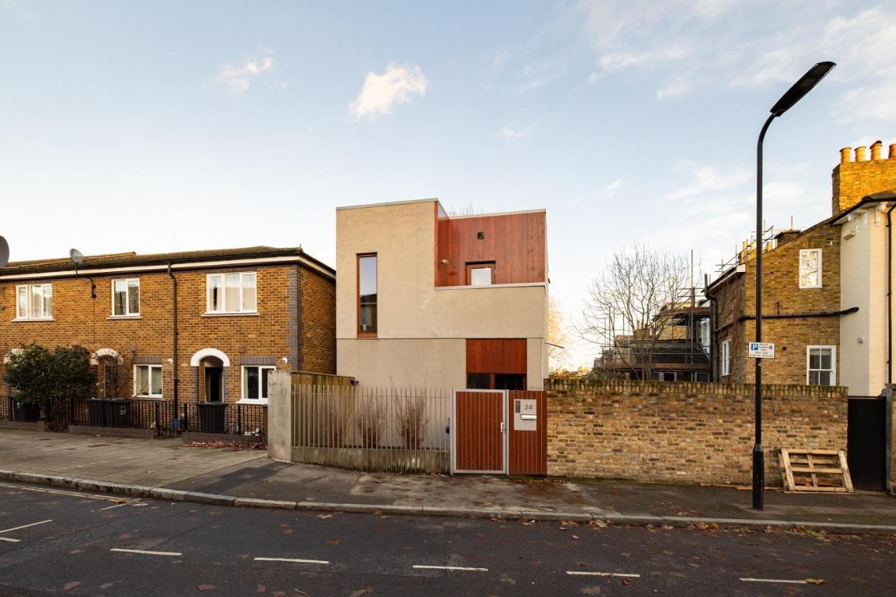 The Victoria Park Sanctuary - Stunning 2bdr Flat Londra